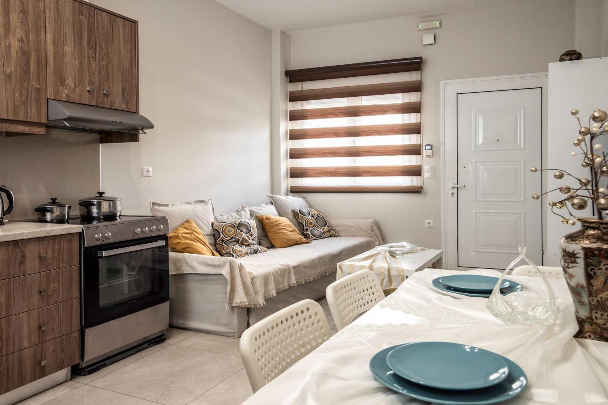 Neon Apartment, Modern, High Quality, Central Apt, Heraklion City ภายนอก รูปภาพ