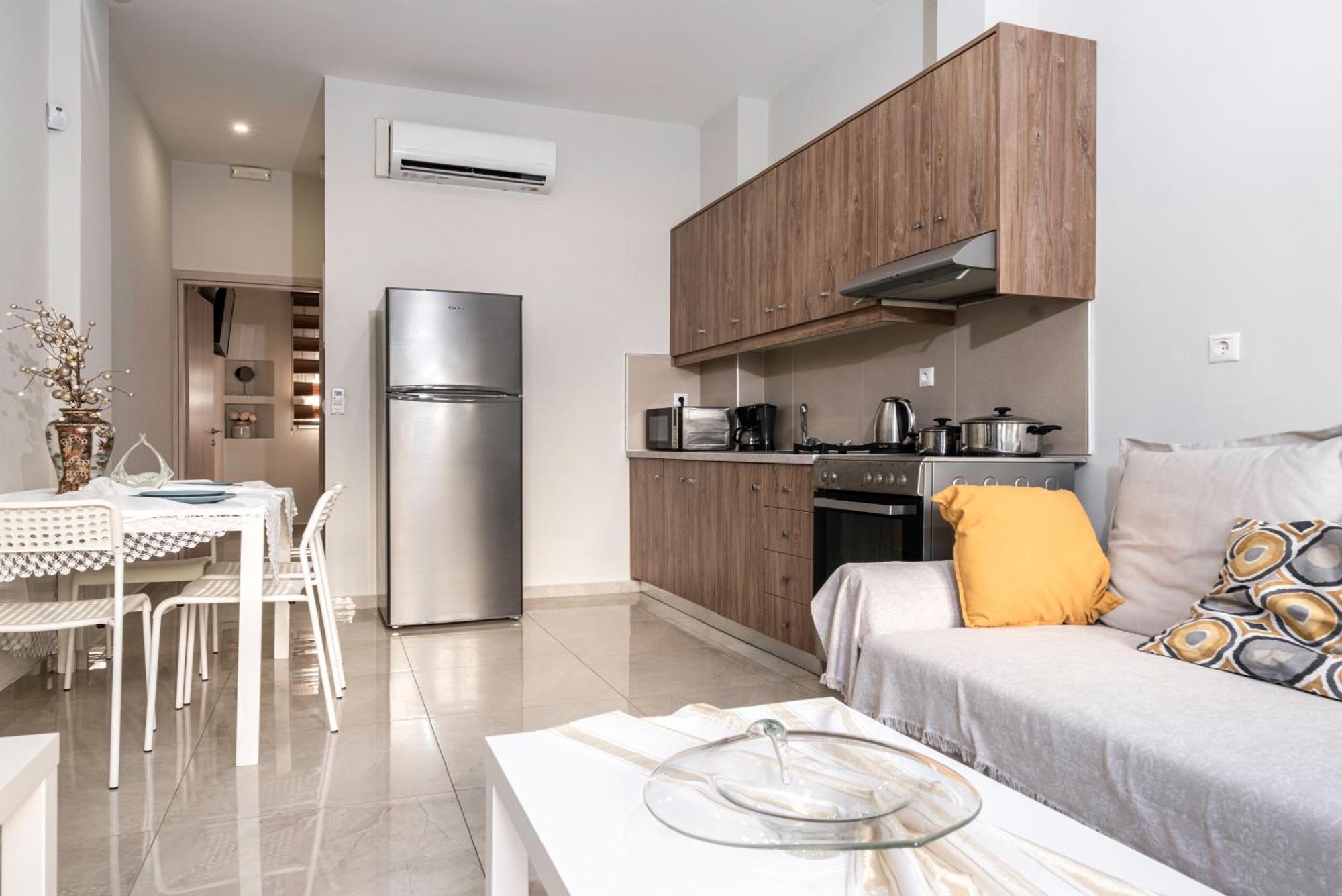 Neon Apartment, Modern, High Quality, Central Apt, Heraklion City ภายนอก รูปภาพ